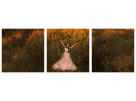 panoramic-3-piece-canvas-print-natalia-in-the-field