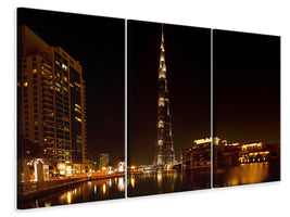 3-piece-canvas-print-at-night-in-dubai