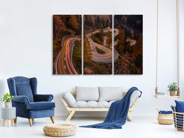 3-piece-canvas-print-unwinding