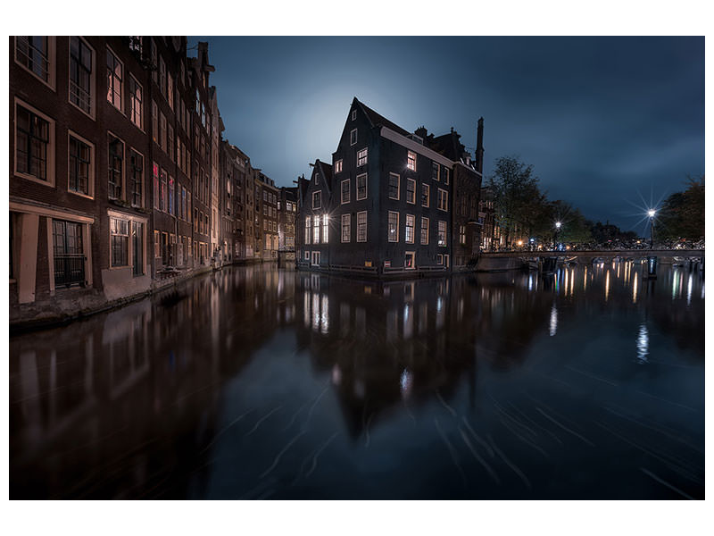 canvas-print-the-house-under-the-moonlight